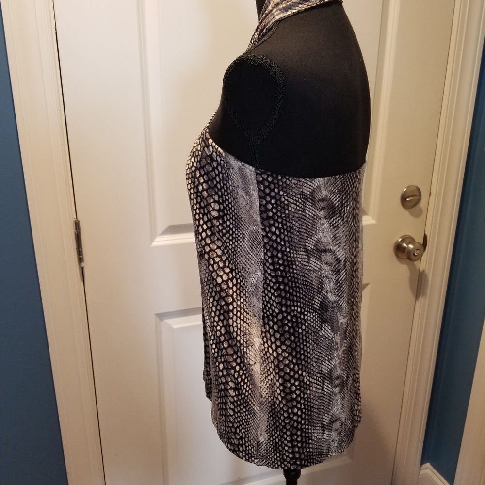 Halter Top - Picture 6 of 7